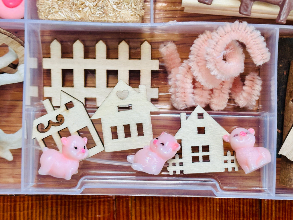 Three Little Pigs Playdough Sensory Kit