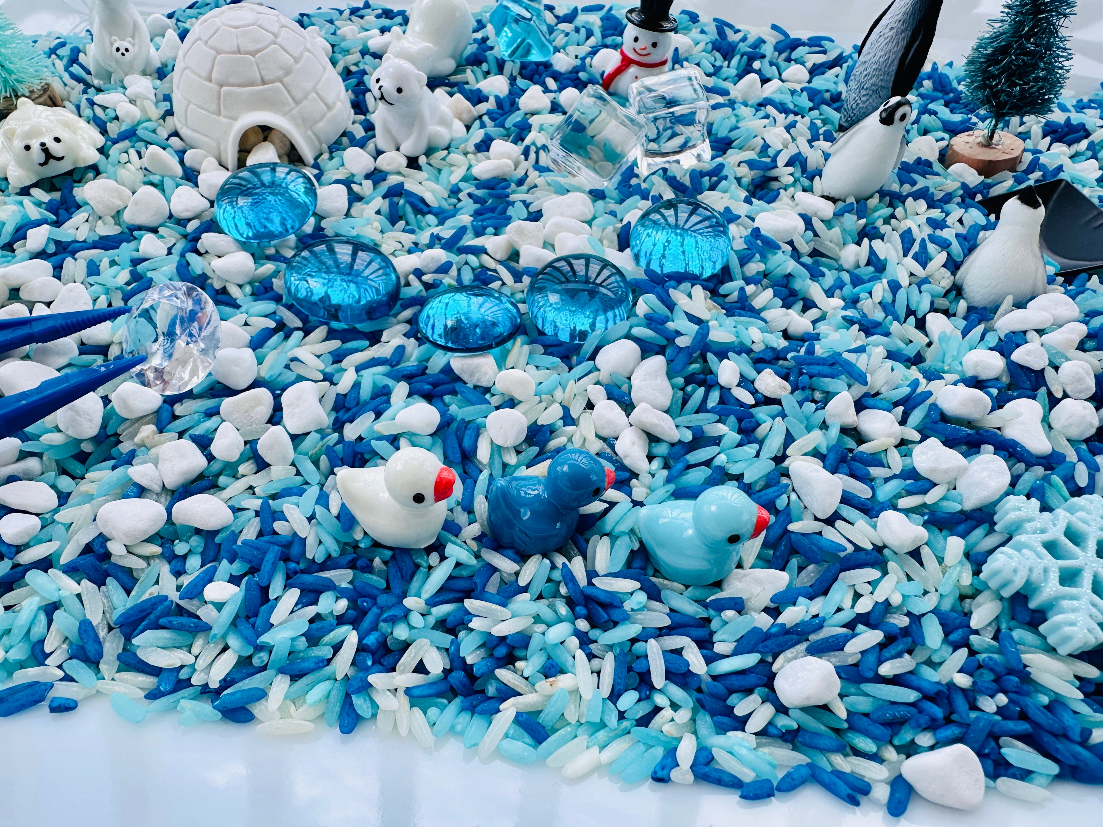 Arctic Winter Loose Parts & Rice Sensory Bin Kit