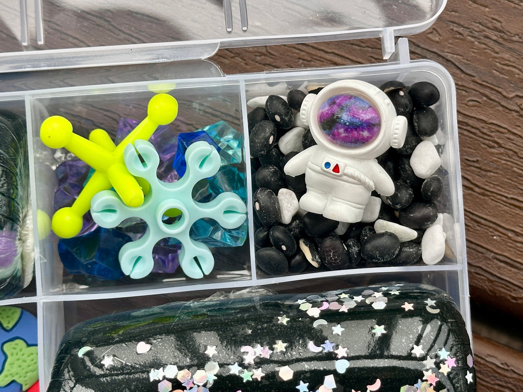Space/Alien Playdough Sensory Kit